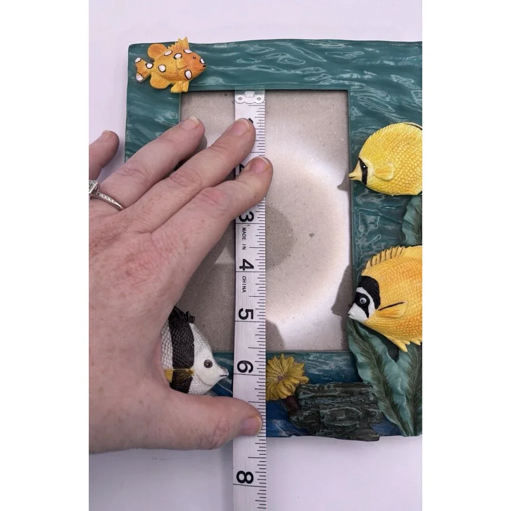 Vintage 3D Textured Tropical Fish Picture Frame Ocean Beach Vacation Island